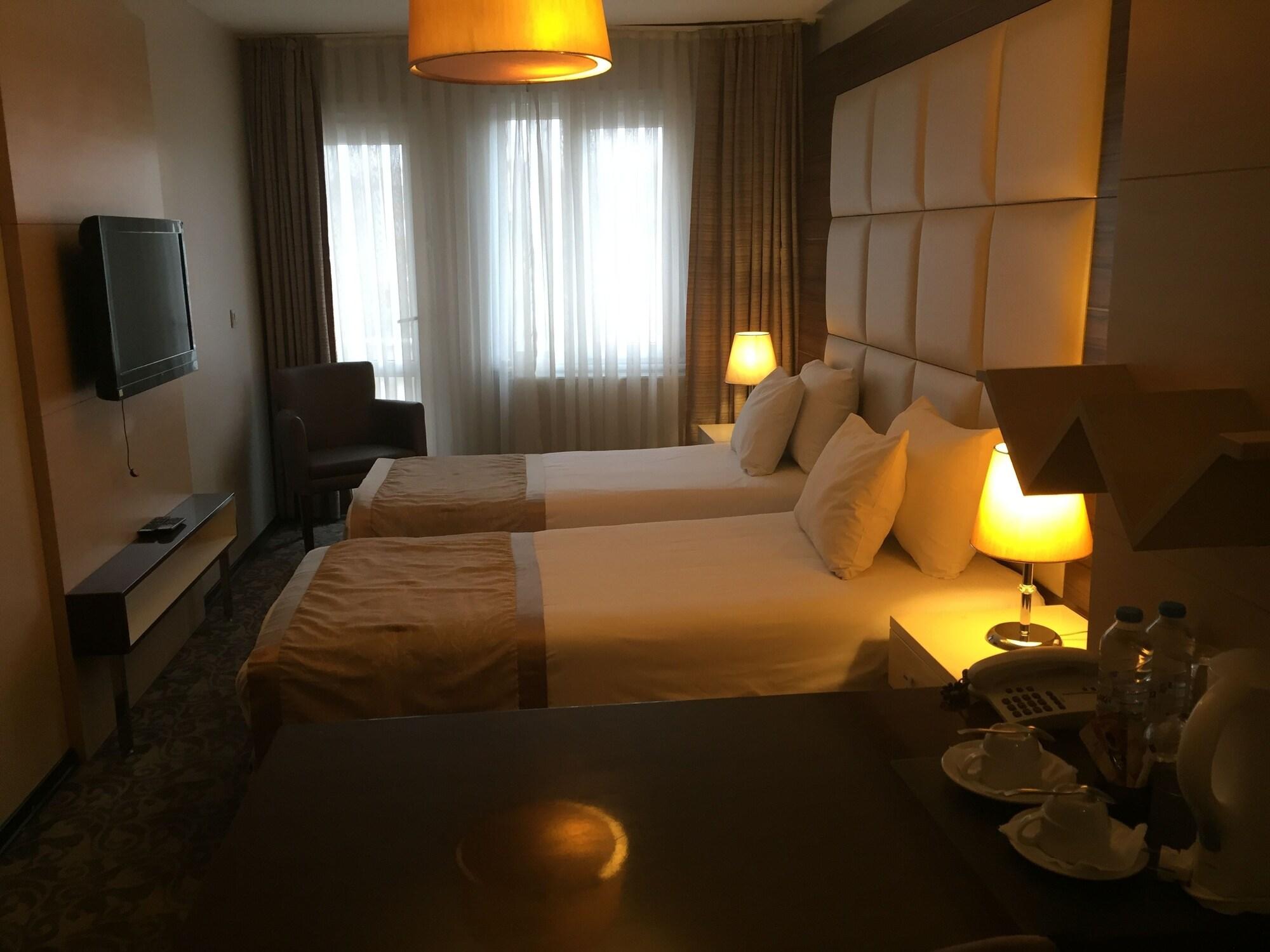 Derpa Hotel Istambul Extérieur photo